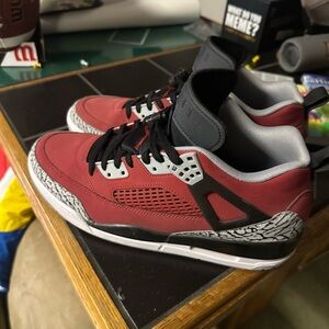 Like new Jordan Spizike size 11